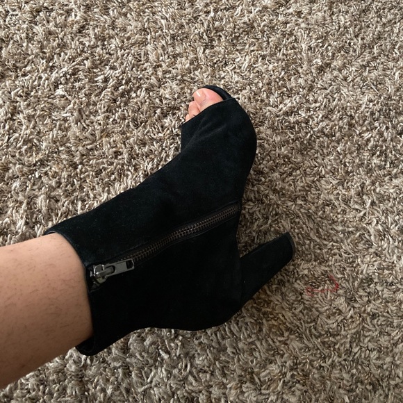 Black Suede Steve mAdden Booties - Picture 1 of 5